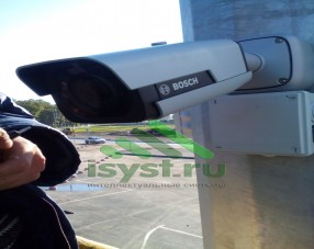 Уличная камера видеонаблюдения Bosch